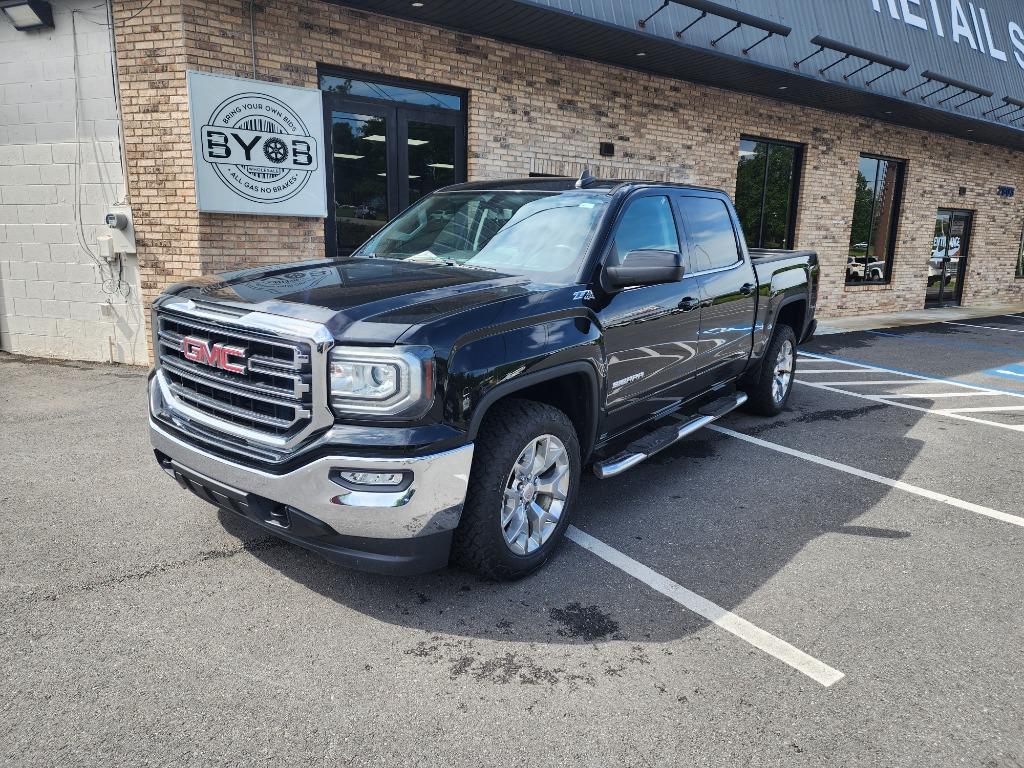 2017 GMC Sierra 1500 SLE photo