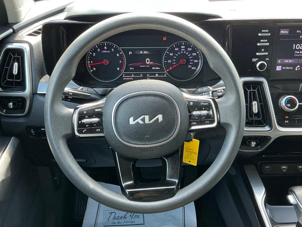2022 Kia Sorento - $18,756