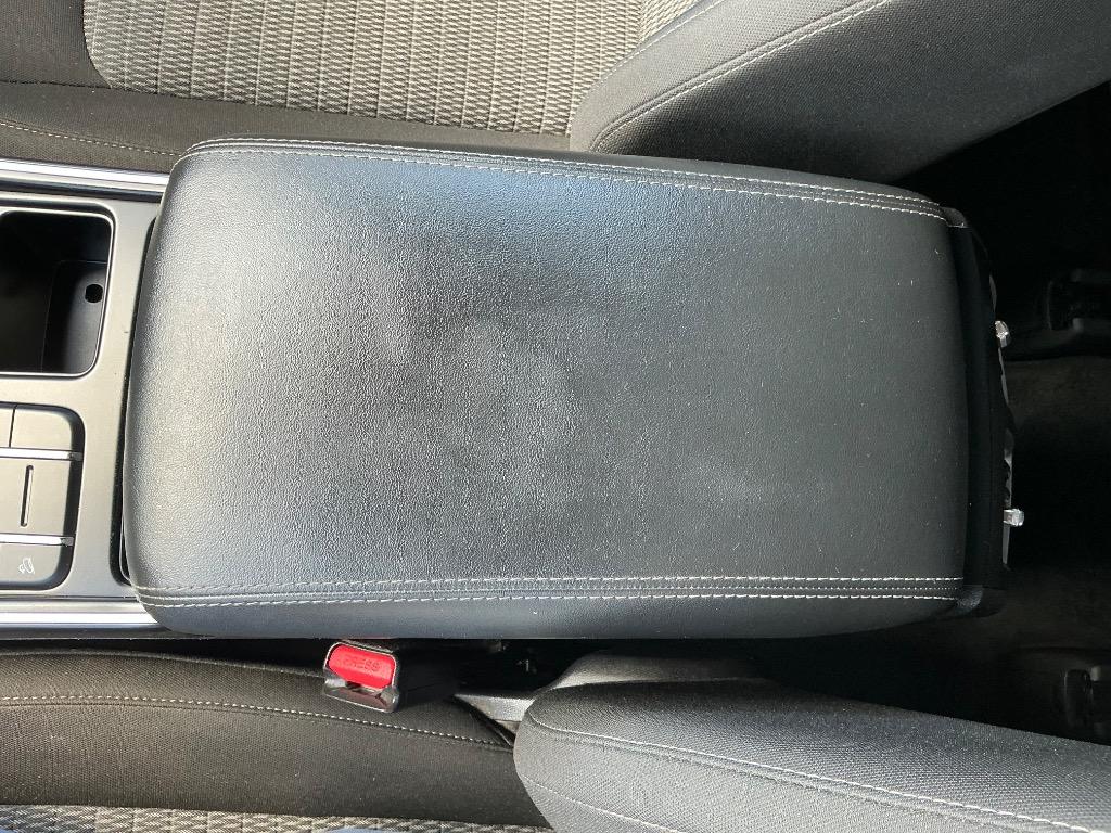 2022 Kia Sorento - $18,756