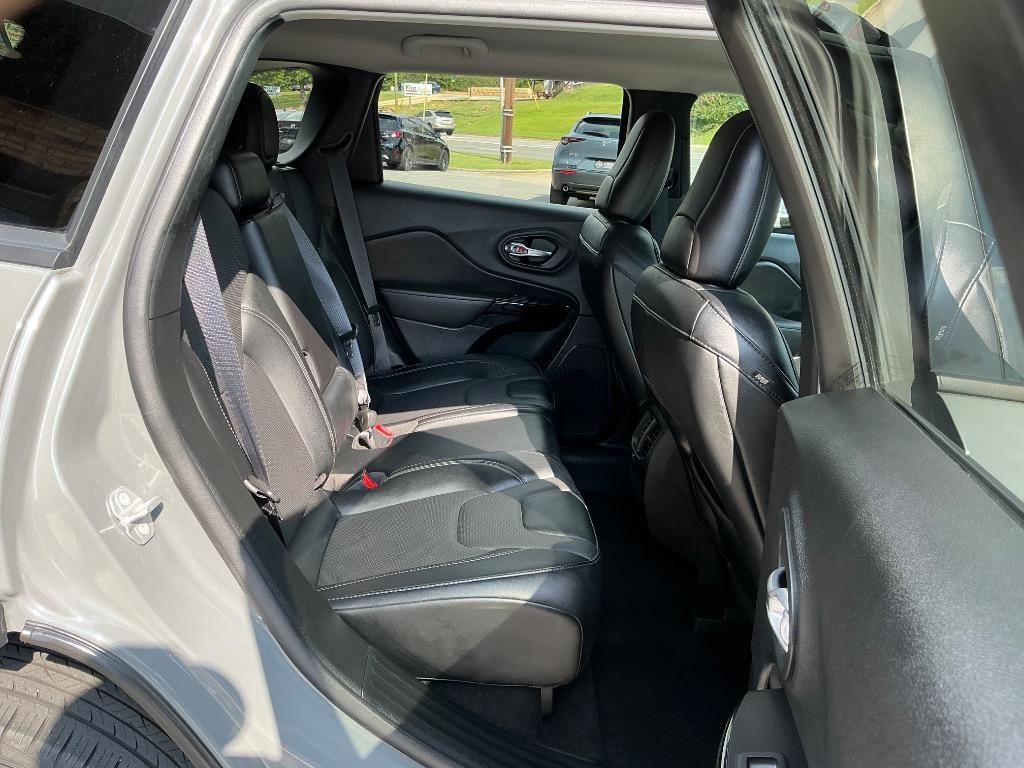 2023 Jeep Cherokee - $21,748