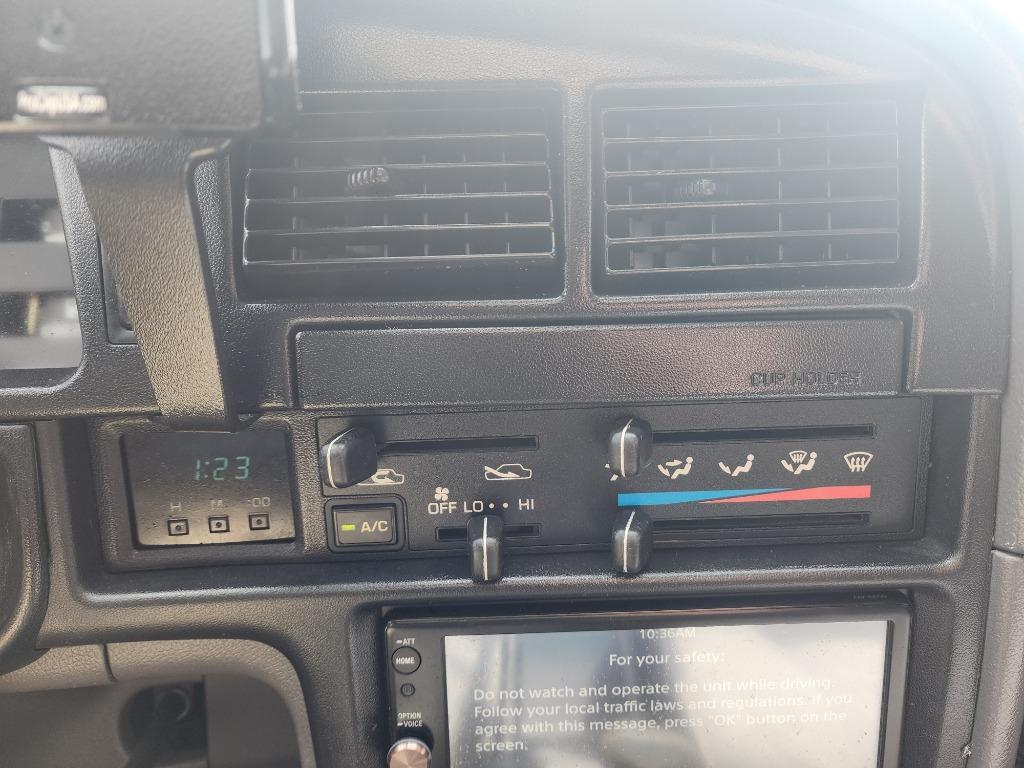 1993 Toyota 4Runner SR5 V6 photo