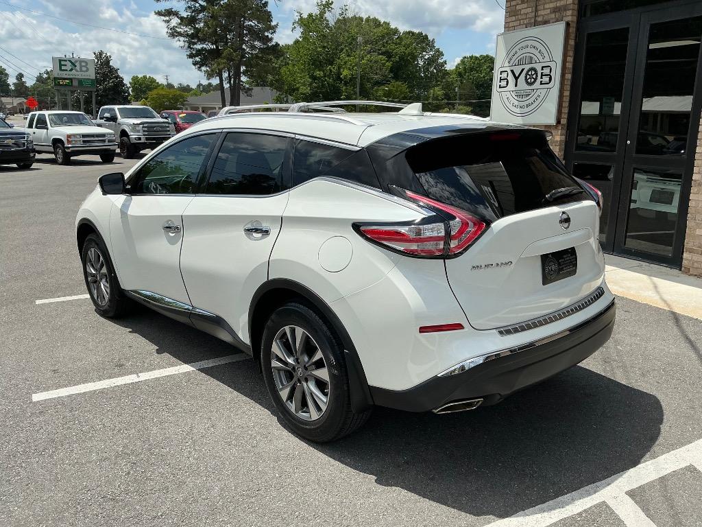 2017 Nissan Murano - $19,127