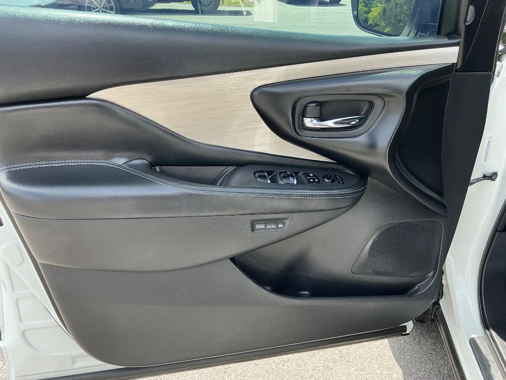 2017 Nissan Murano - $19,127