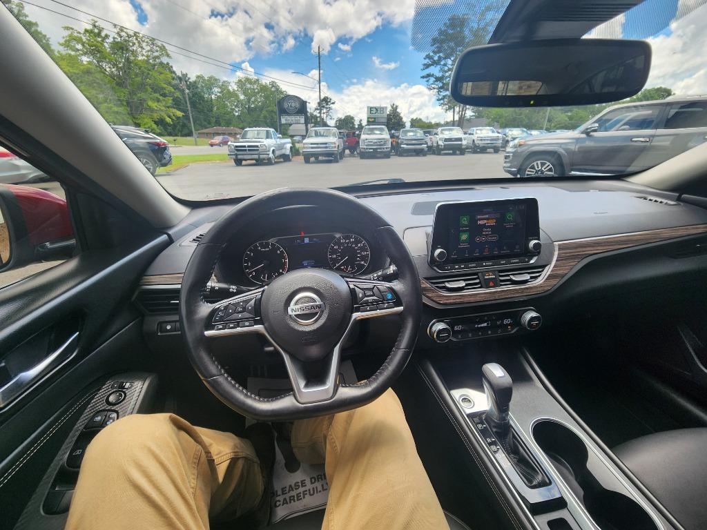 2019 Nissan Altima SL photo