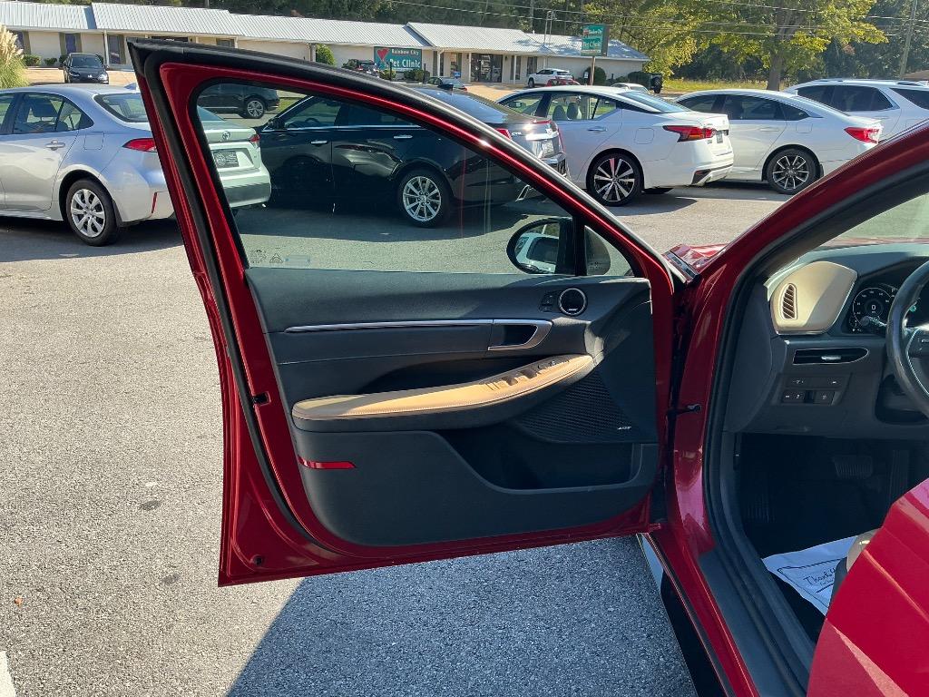 2021 Hyundai Sonata - $19,381