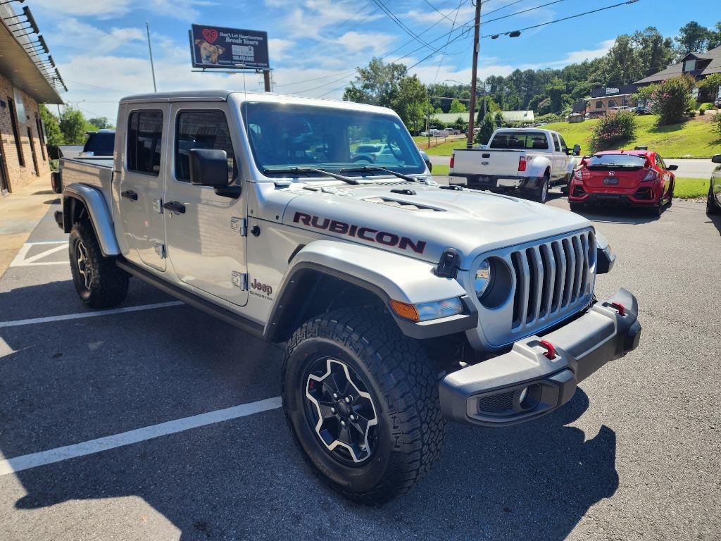 2022 Jeep Gladiator - $33,273
