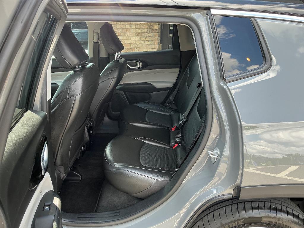 2022 Jeep Compass - $22,789