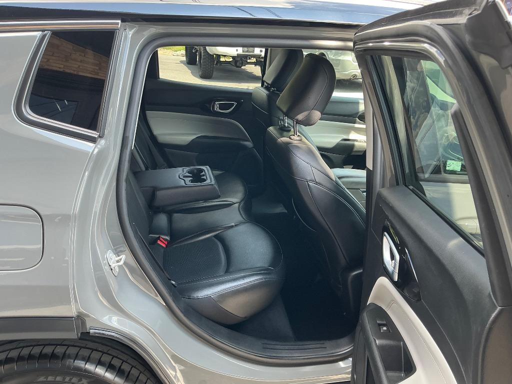 2022 Jeep Compass - $22,789