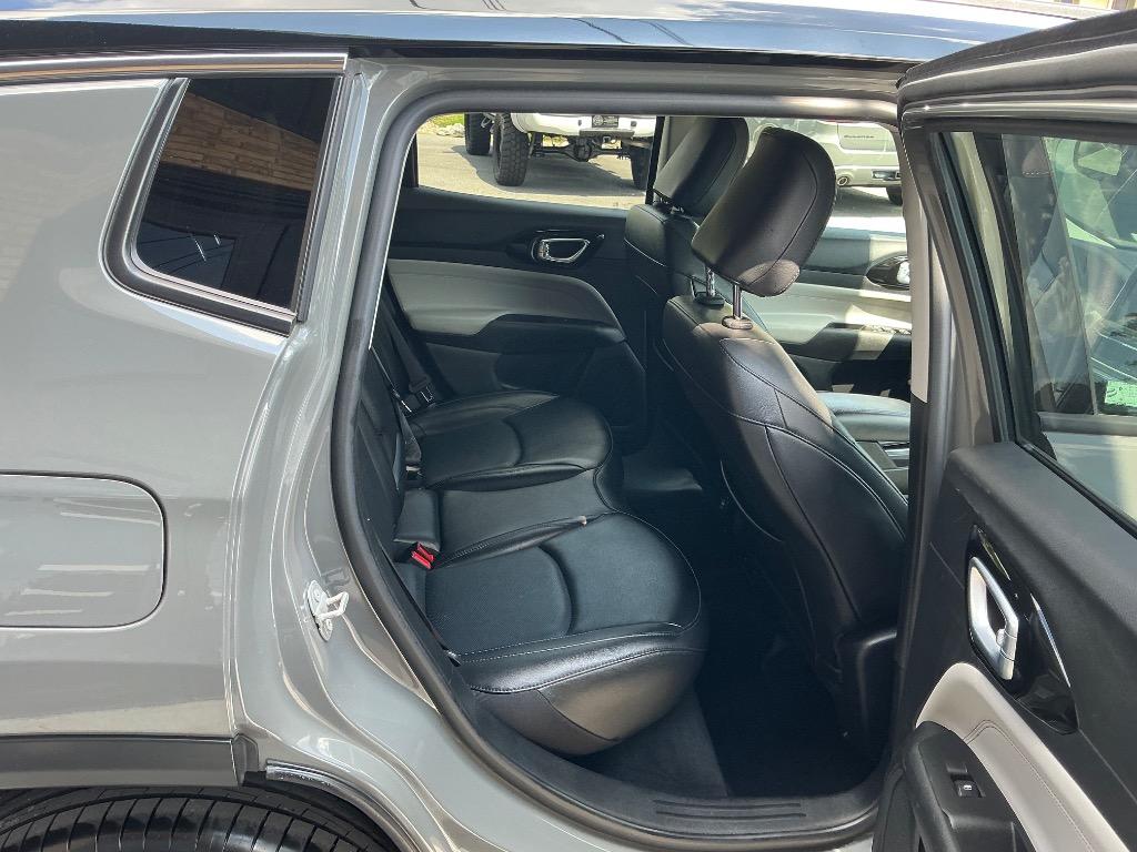 2022 Jeep Compass - $22,789