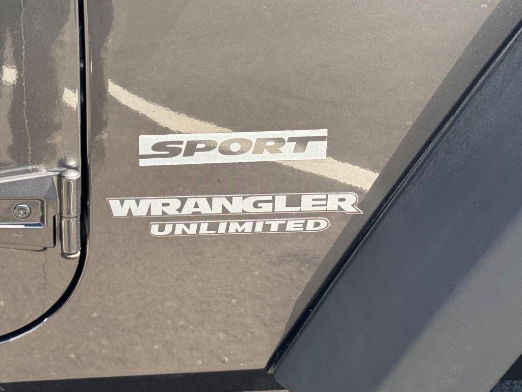 2016 Jeep Wrangler Unlimited Sport photo