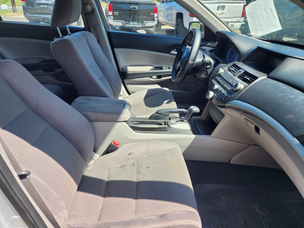 2012 Honda Accord LX-P photo