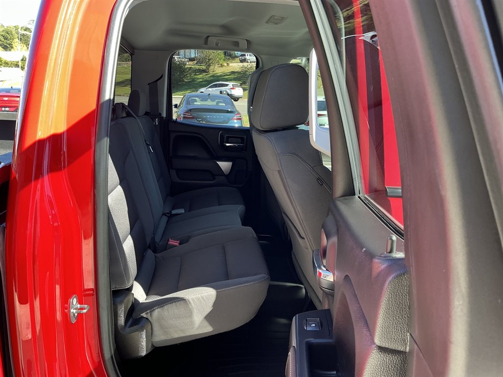 2018 Chevrolet Silverado - $23,896