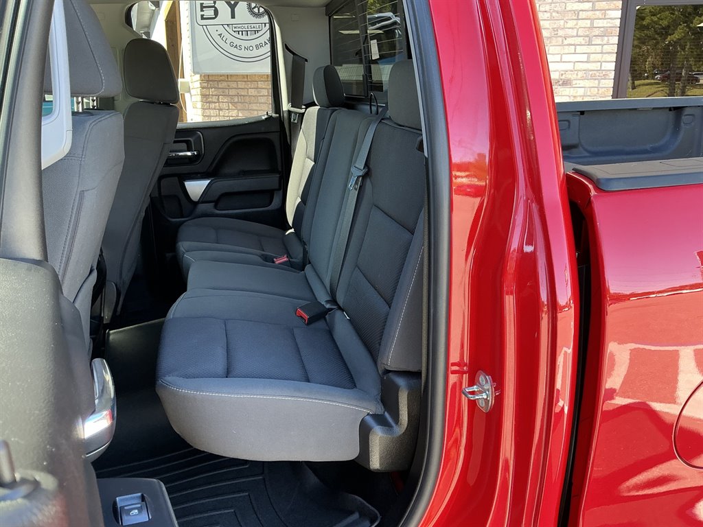 2018 Chevrolet Silverado - $23,896