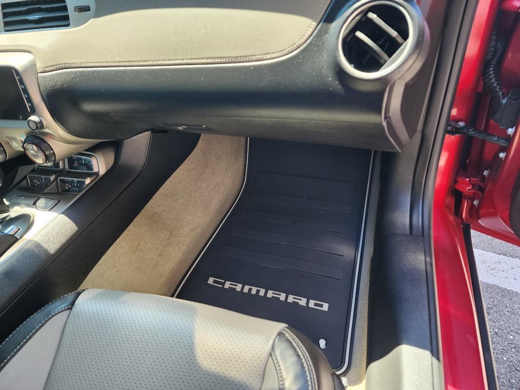2015 Chevrolet Camaro - $26,995