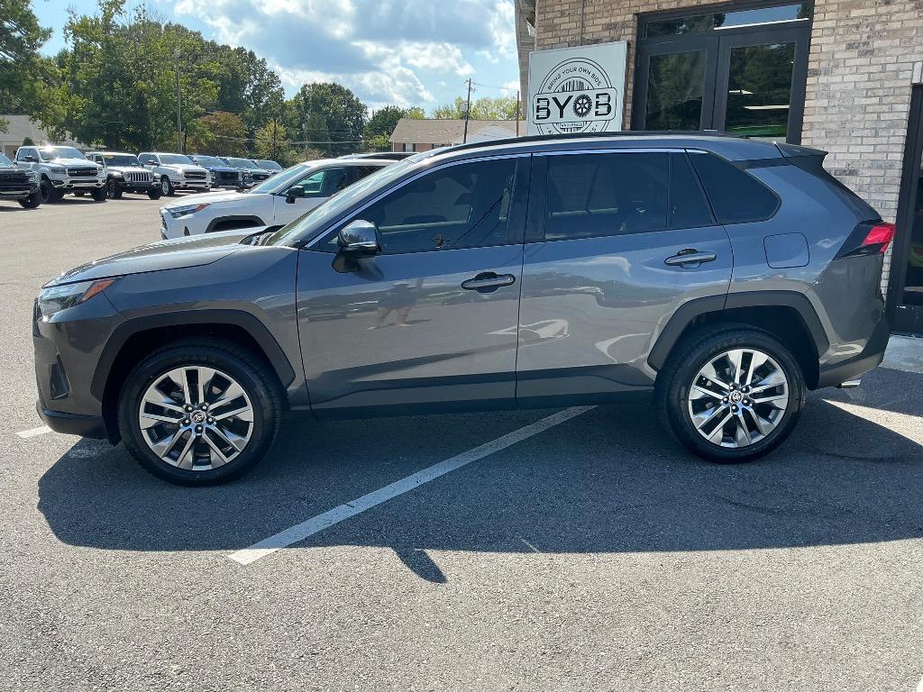 2022 Toyota RAV4