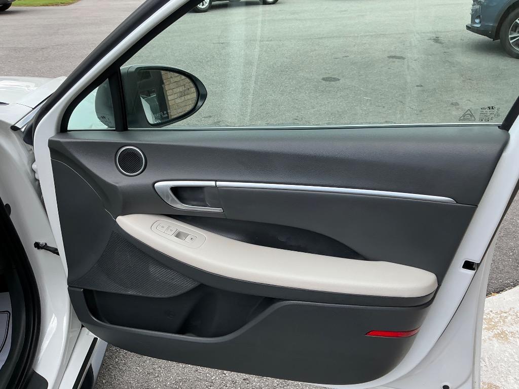 2022 Hyundai Sonata - $19,046