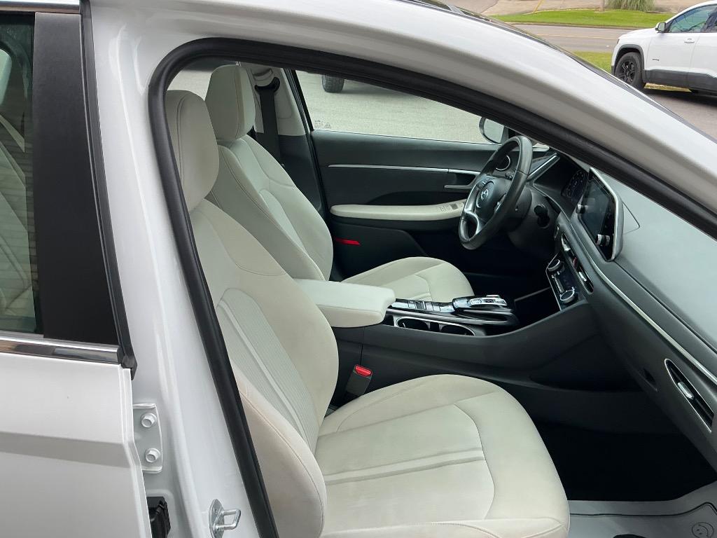 2022 Hyundai Sonata - $19,046