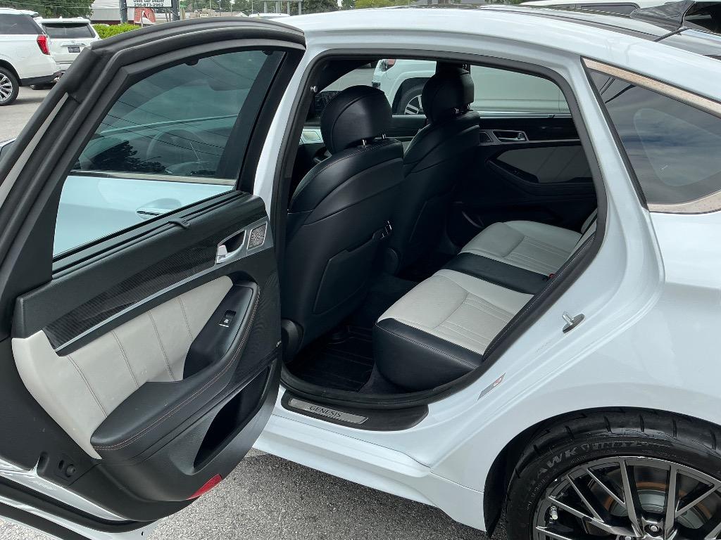 2018 Genesis G80 - $19,784