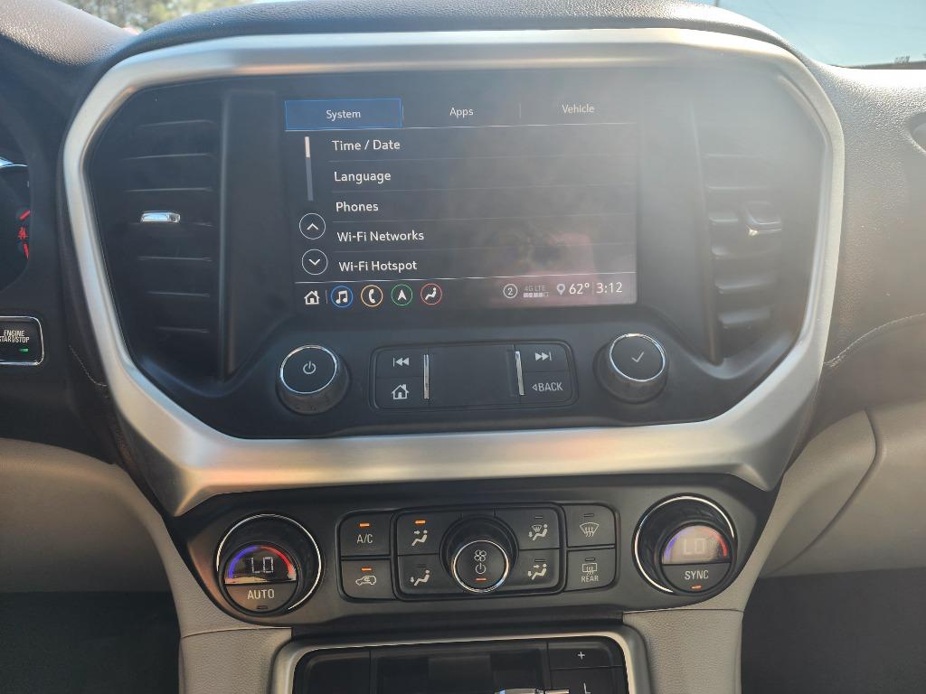 2020 GMC Acadia SLT photo