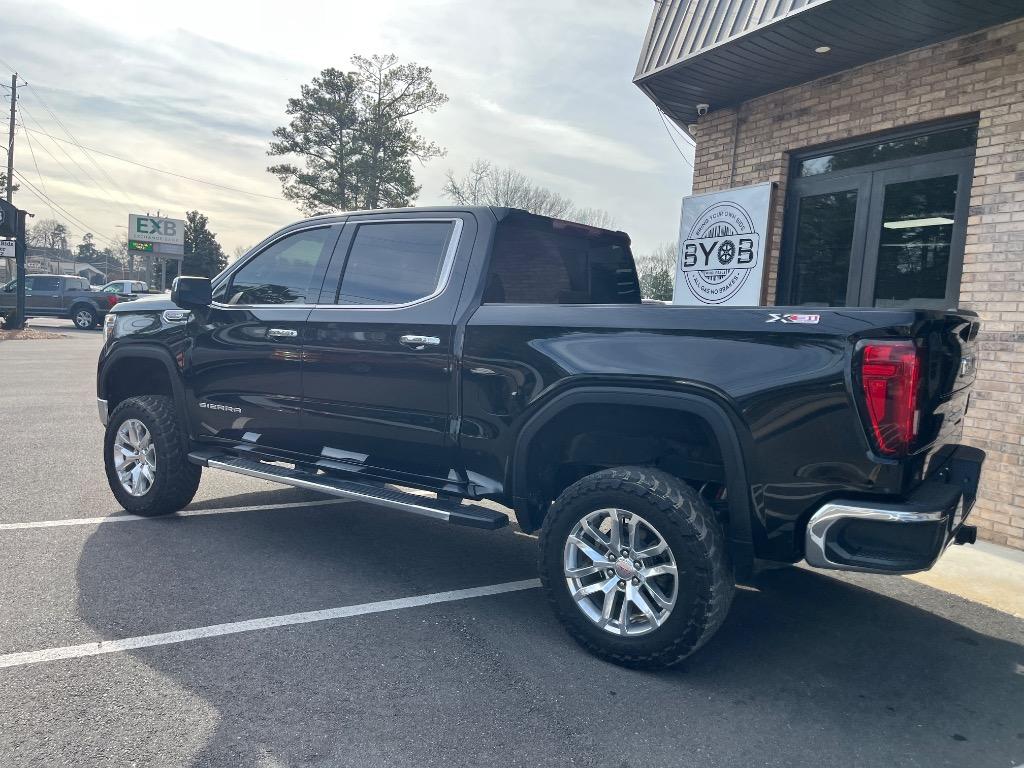 2021 GMC Sierra 1500 SLT photo