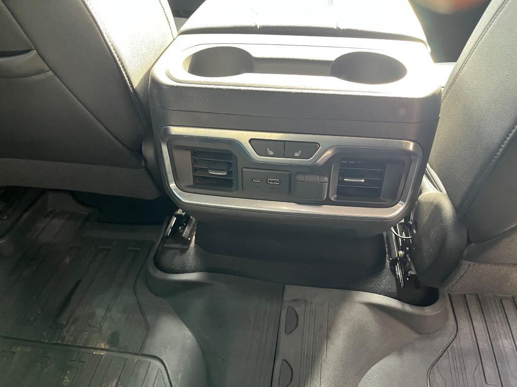 2021 GMC Sierra 1500 SLT photo