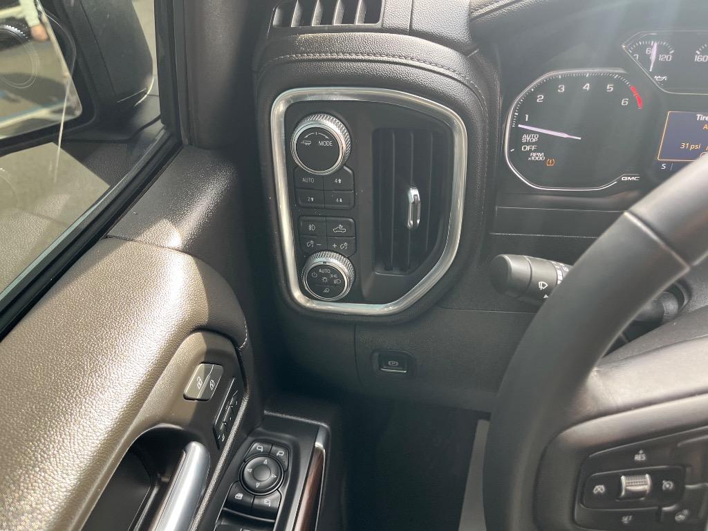 2021 GMC Sierra 1500 SLT photo