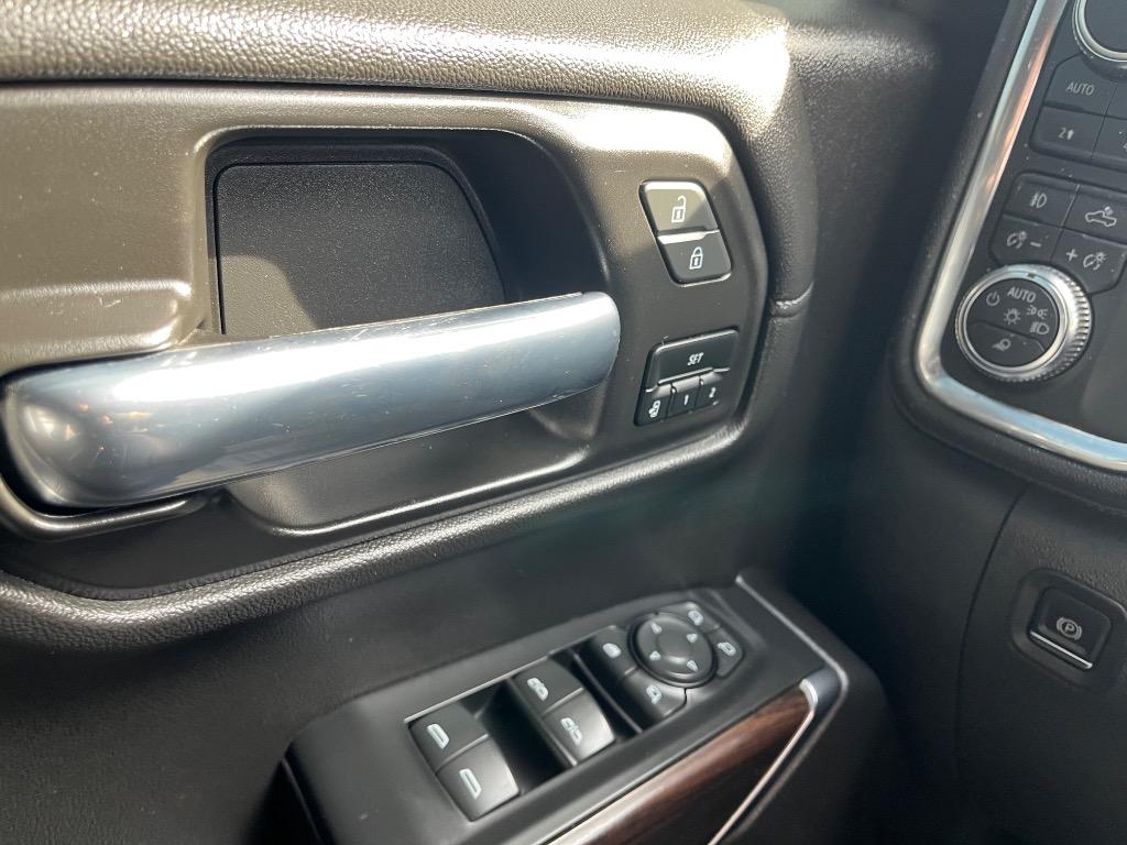 2021 GMC Sierra 1500 SLT photo