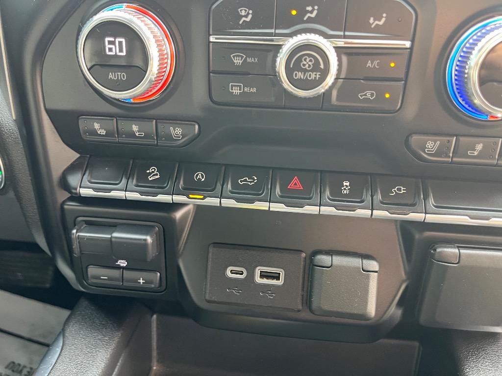 2021 GMC Sierra 1500 SLT photo