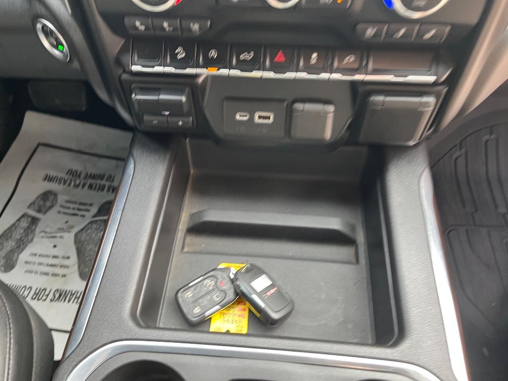 2021 GMC Sierra 1500 SLT photo