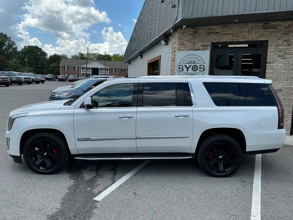 2020 Cadillac Escalade - $39,971