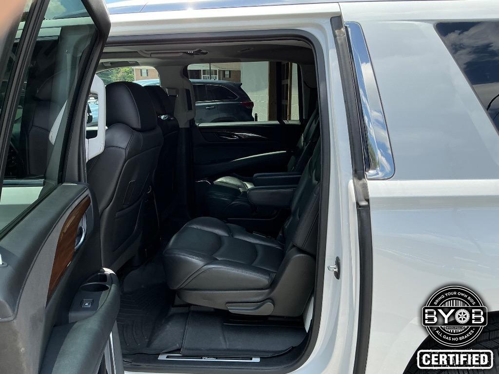 2020 Cadillac Escalade - $39,971
