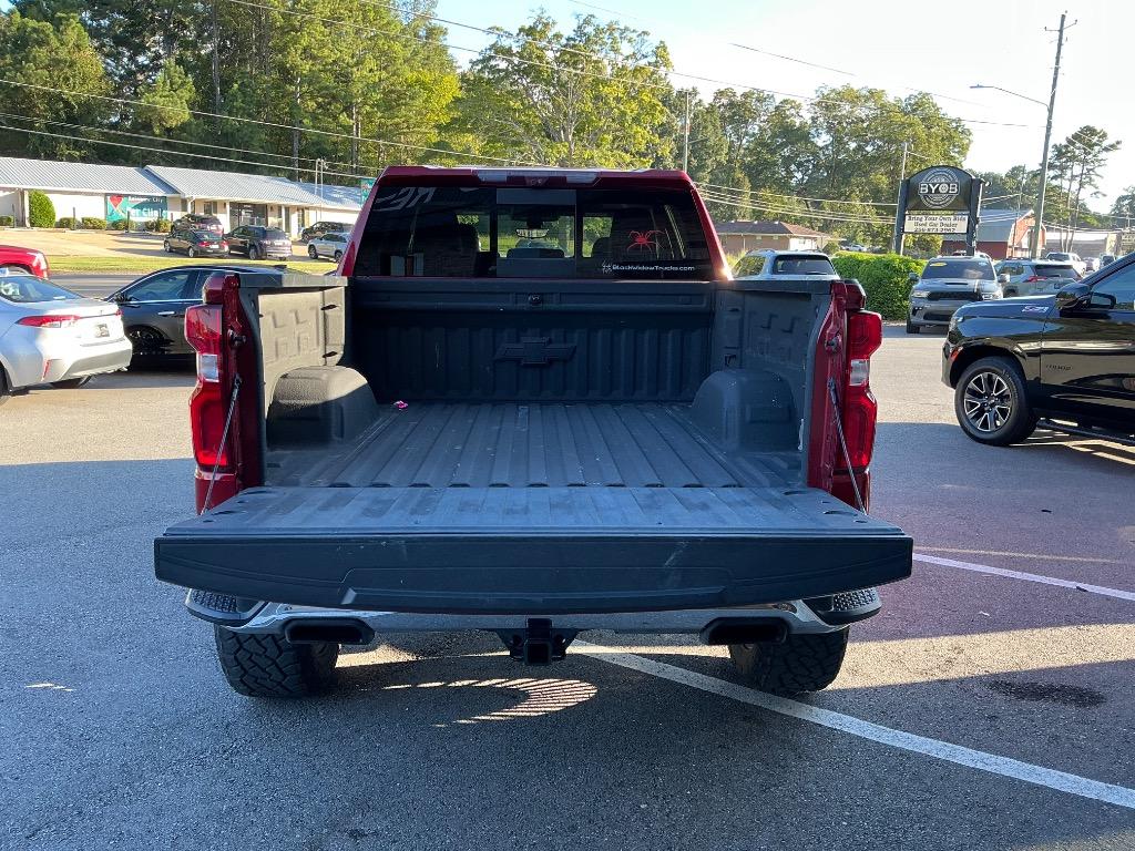 2021 Chevrolet Silverado - $39,652