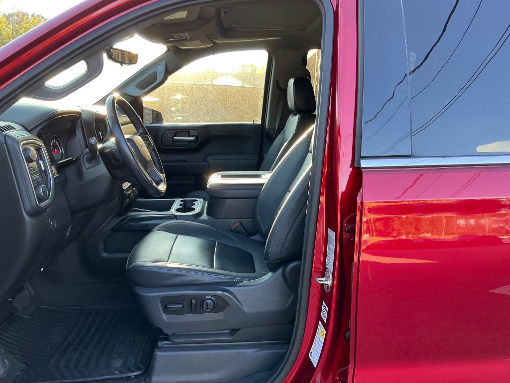 2021 Chevrolet Silverado - $39,652