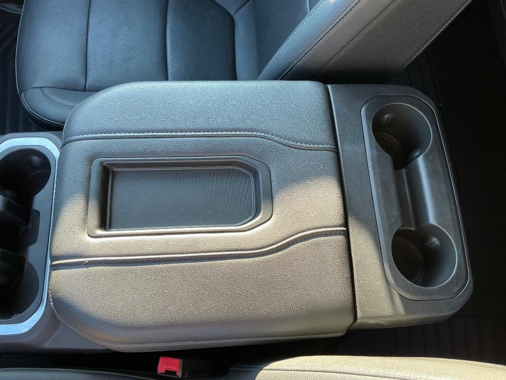 2021 Chevrolet Silverado - $39,652