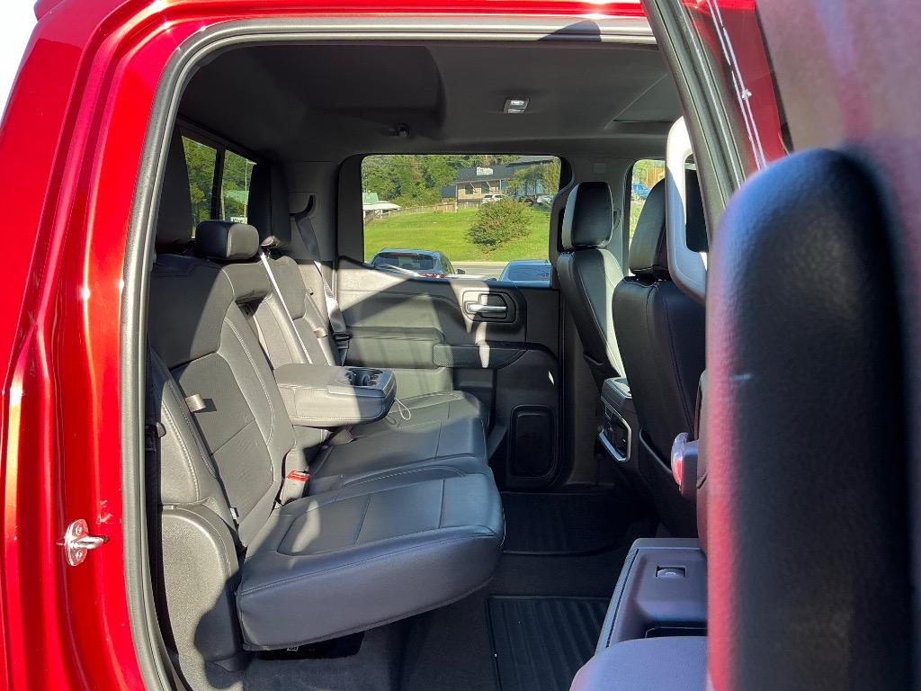 2021 Chevrolet Silverado - $39,652