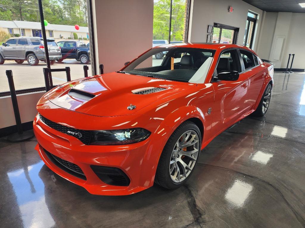 The 2023 Dodge Charger King Daytona SRT Hellcat Widebody photos