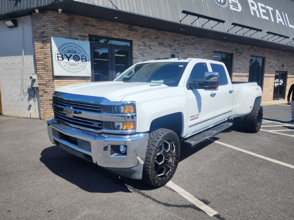 2016 Chevrolet Silverado 3500 LTZ photo