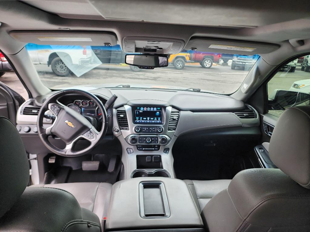2018 Chevrolet Suburban 1500 LT photo