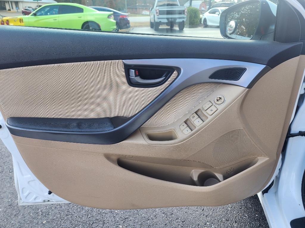 2013 Hyundai Elantra - $9,472