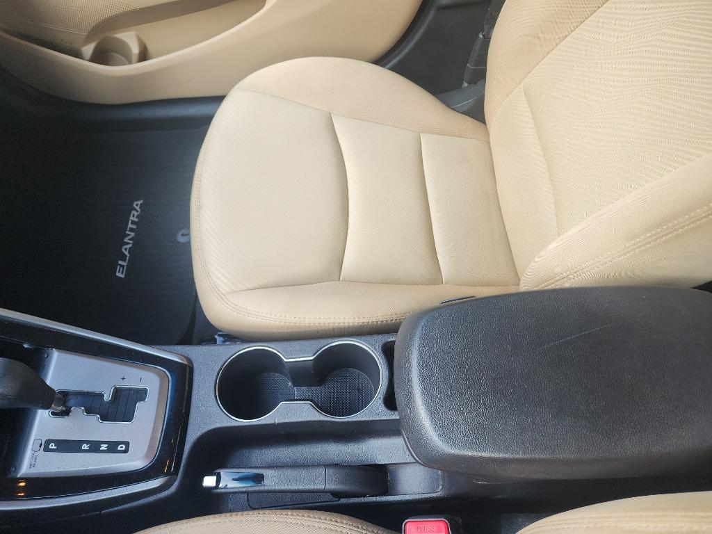 2013 Hyundai Elantra - $9,472