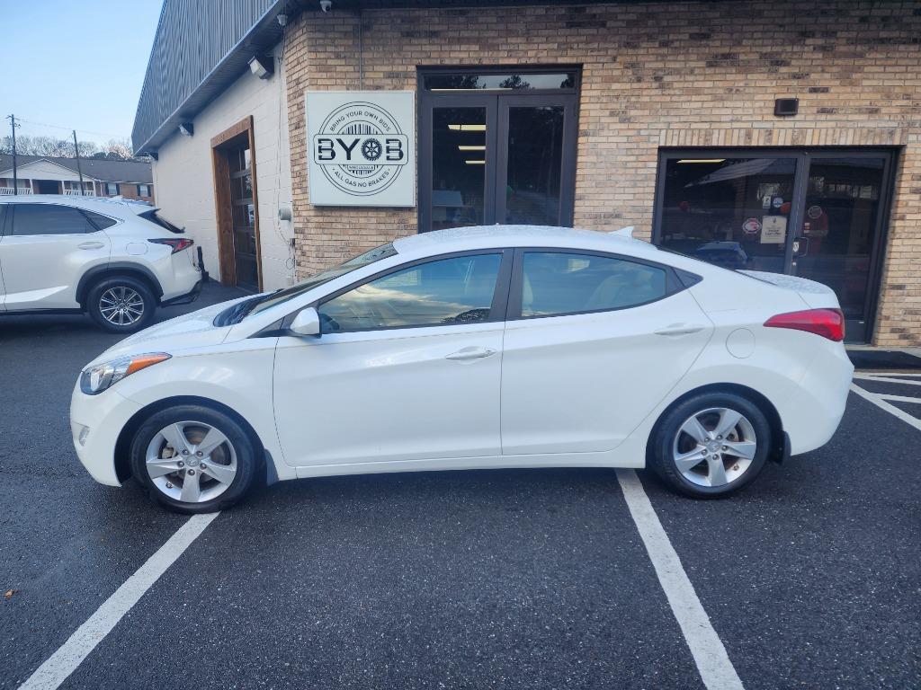 2013 Hyundai Elantra - $9,472