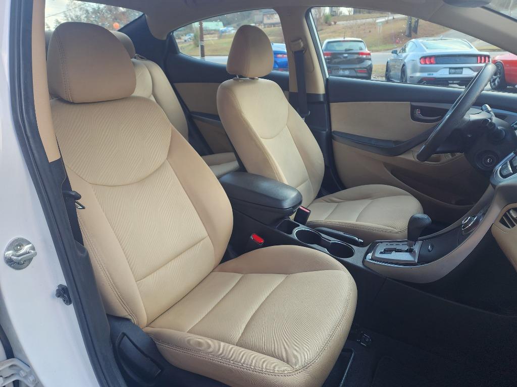 2013 Hyundai Elantra - $9,472
