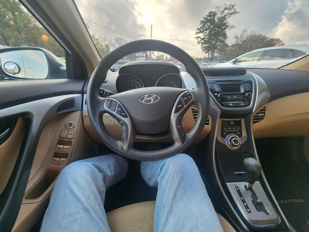 2013 Hyundai Elantra - $9,472