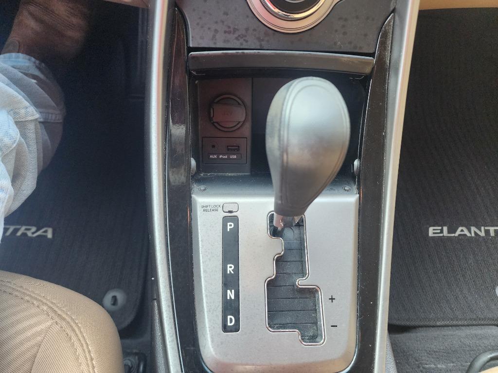 2013 Hyundai Elantra - $9,472