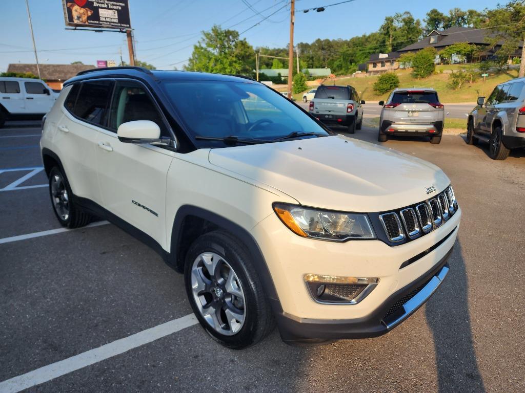 2018 Jeep Compass - $17,999