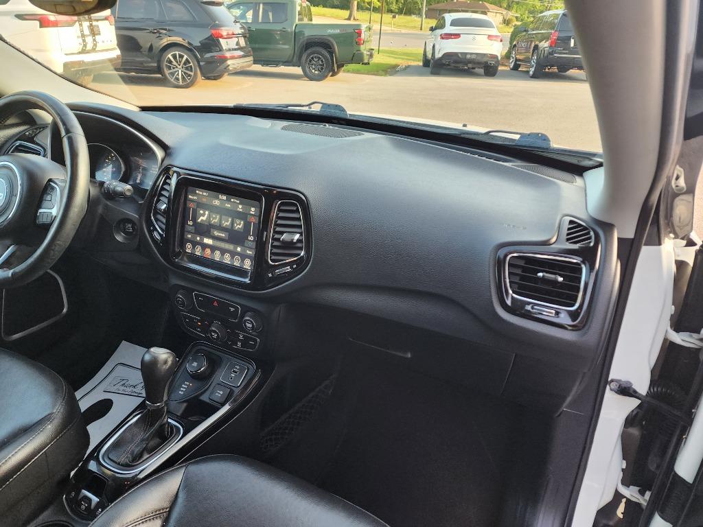 2018 Jeep Compass - $17,999