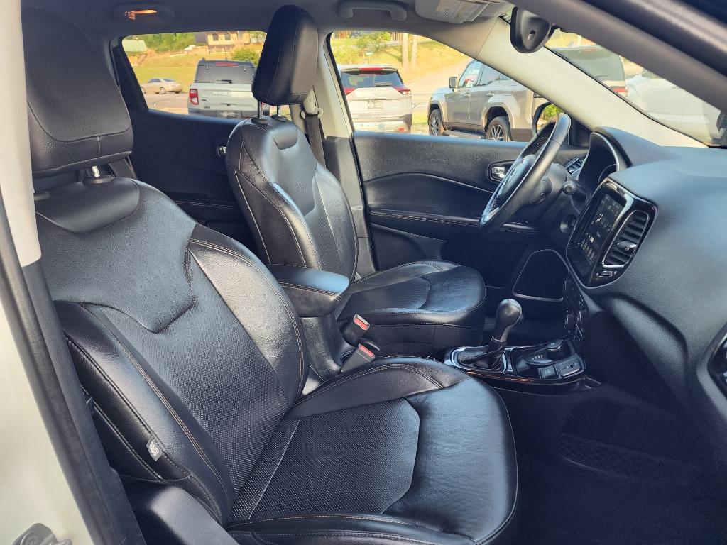 2018 Jeep Compass - $17,999