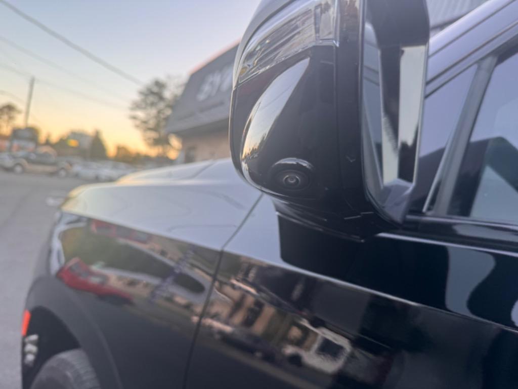 2023 Chevrolet Tahoe RST photo