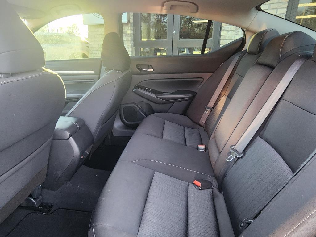 2021 Nissan Altima SV photo