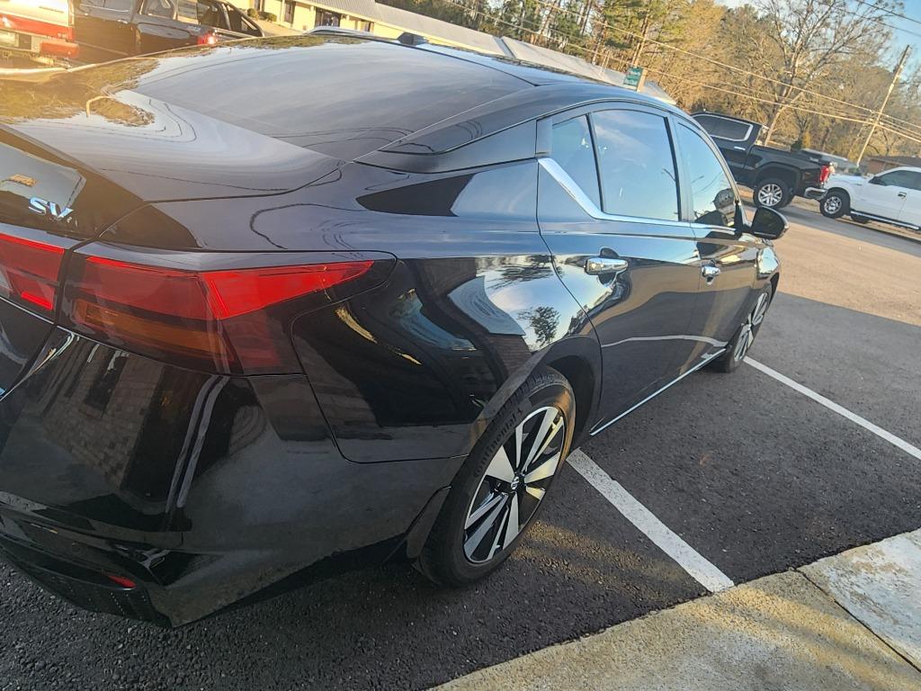 2021 Nissan Altima SV photo